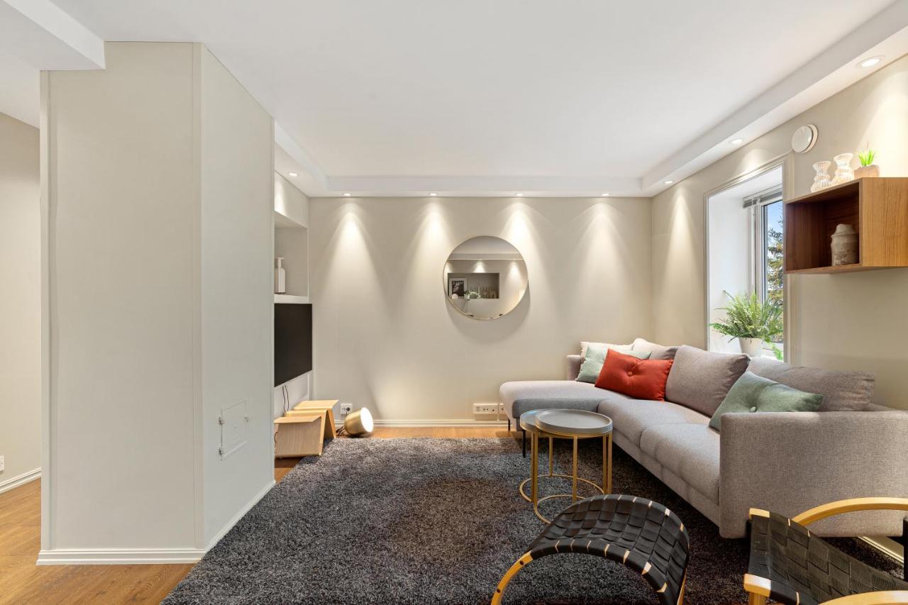 Cozy Elegant 2Bedroom Apt W/Parking And Nice View Tromsø Exteriör bild
